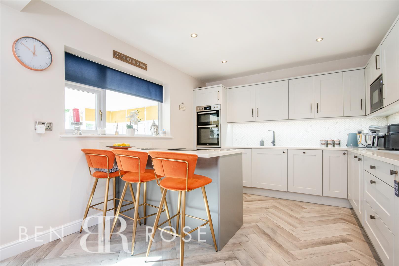 2 bed property in Hawkshead Avenue, Chorley